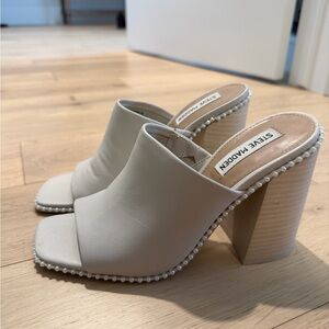 Steve Madden Women's Pearl-Trimmed Cream Mules